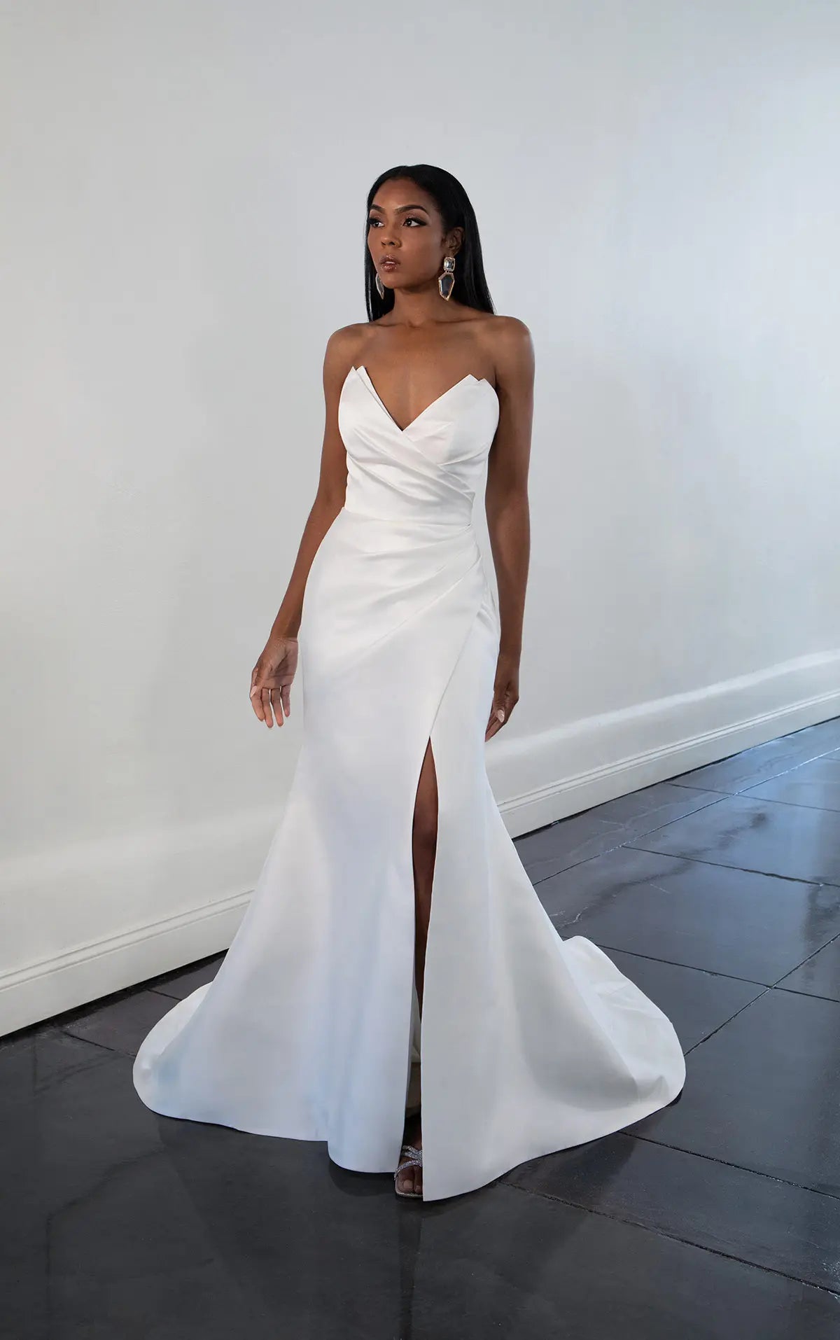 Martina Liana Sample Sale 1557 with overskirt