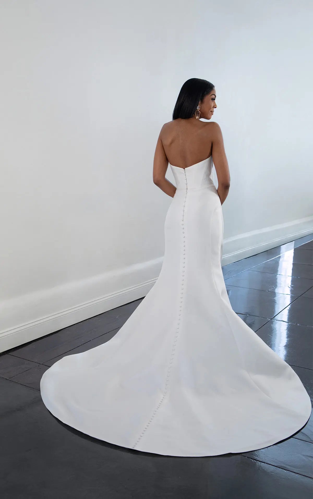Martina Liana Sample Sale 1557 with overskirt