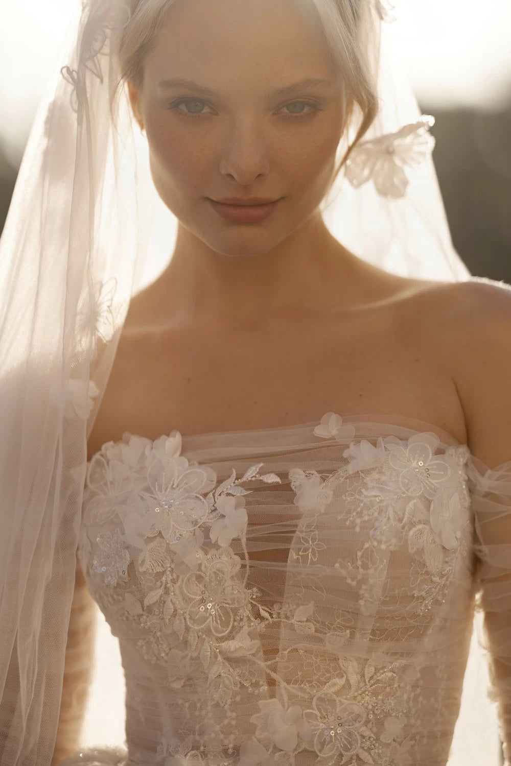 Olya Mak Sample Sale Style Electra