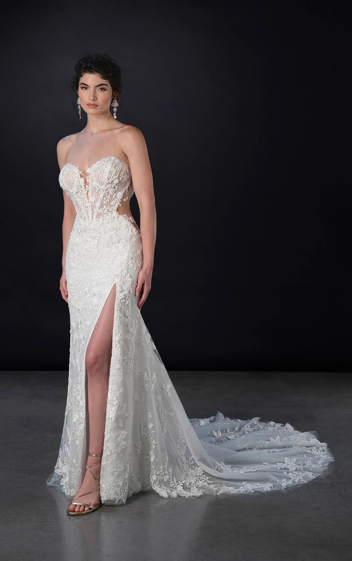 Martina Liana 1850 Sample Sale