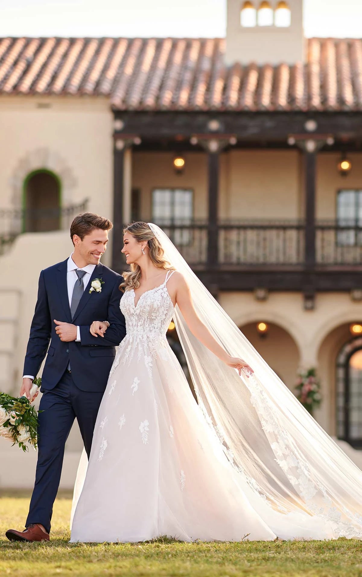 Stella York 7156 Sample Sale