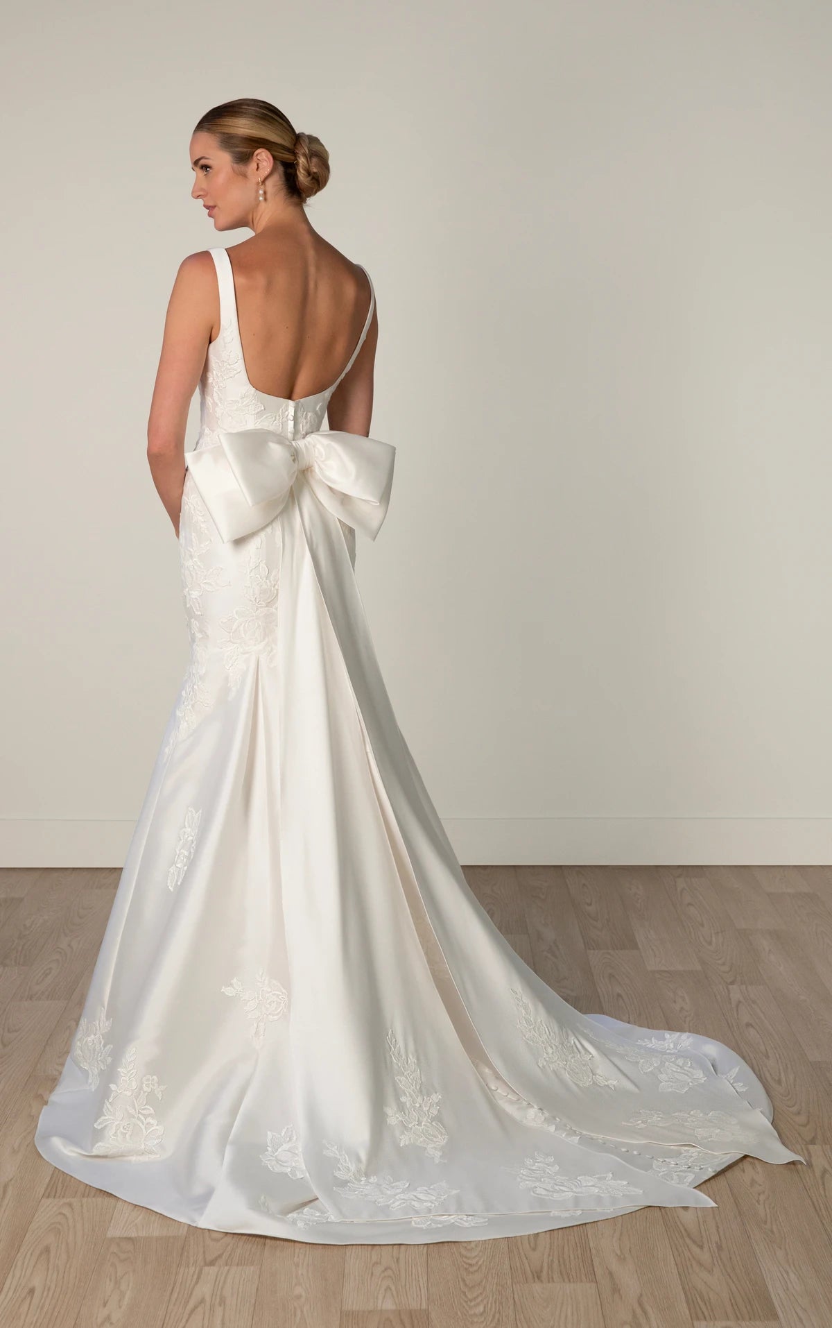 Stella York 8047