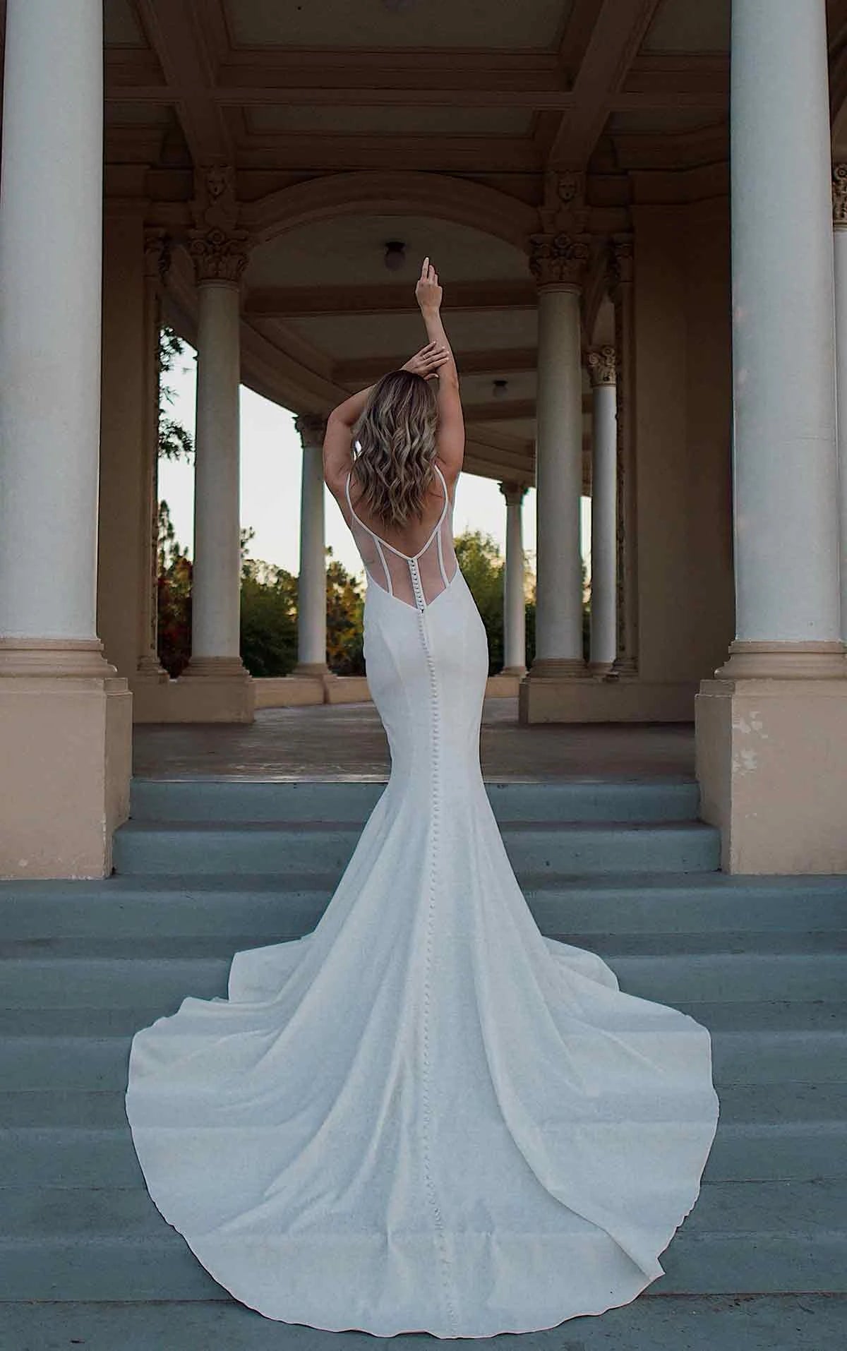 Essense of Australia Sample Sale D3305