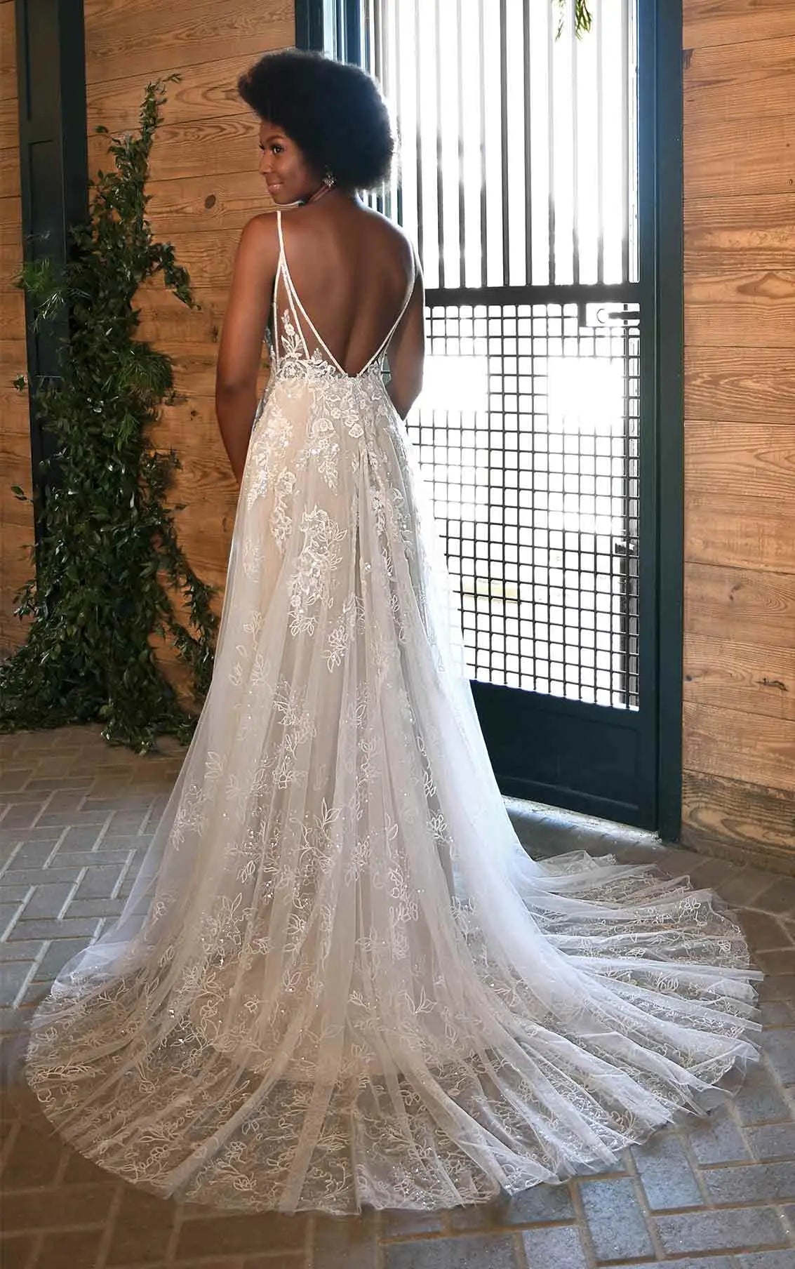 Essense of Australia D3415 Final Sample Sale