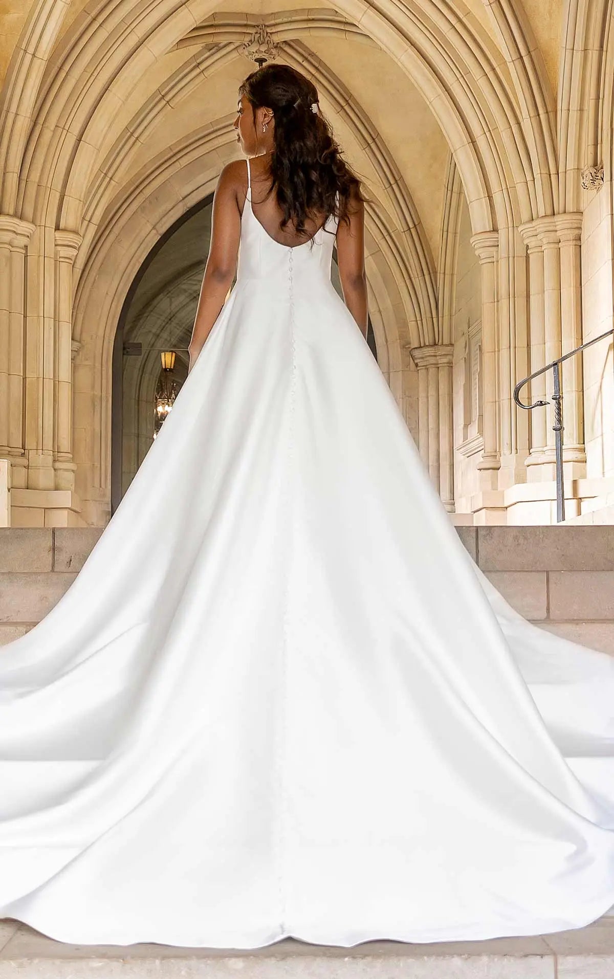 Essense of Australia Style D3460