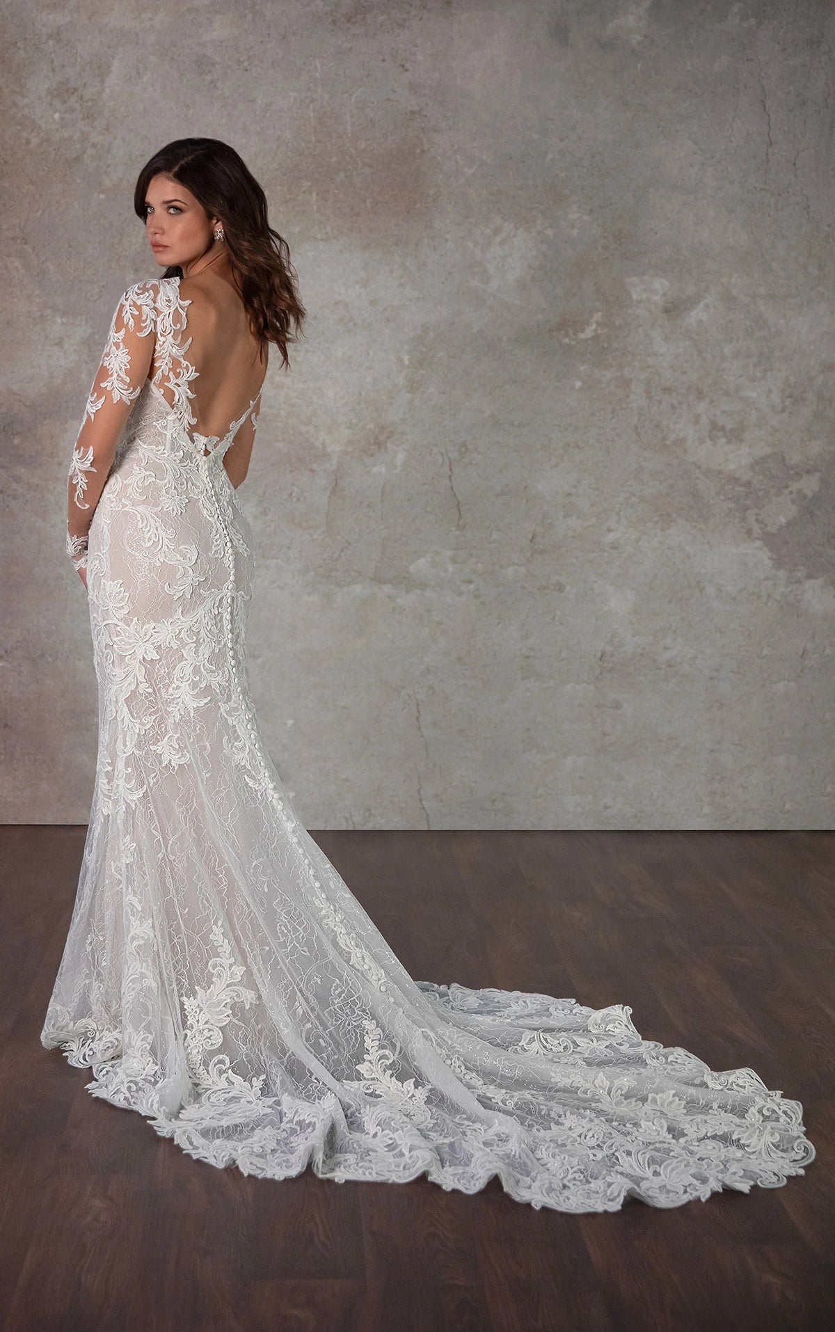 Essense of Australia D4172 Sample Sale