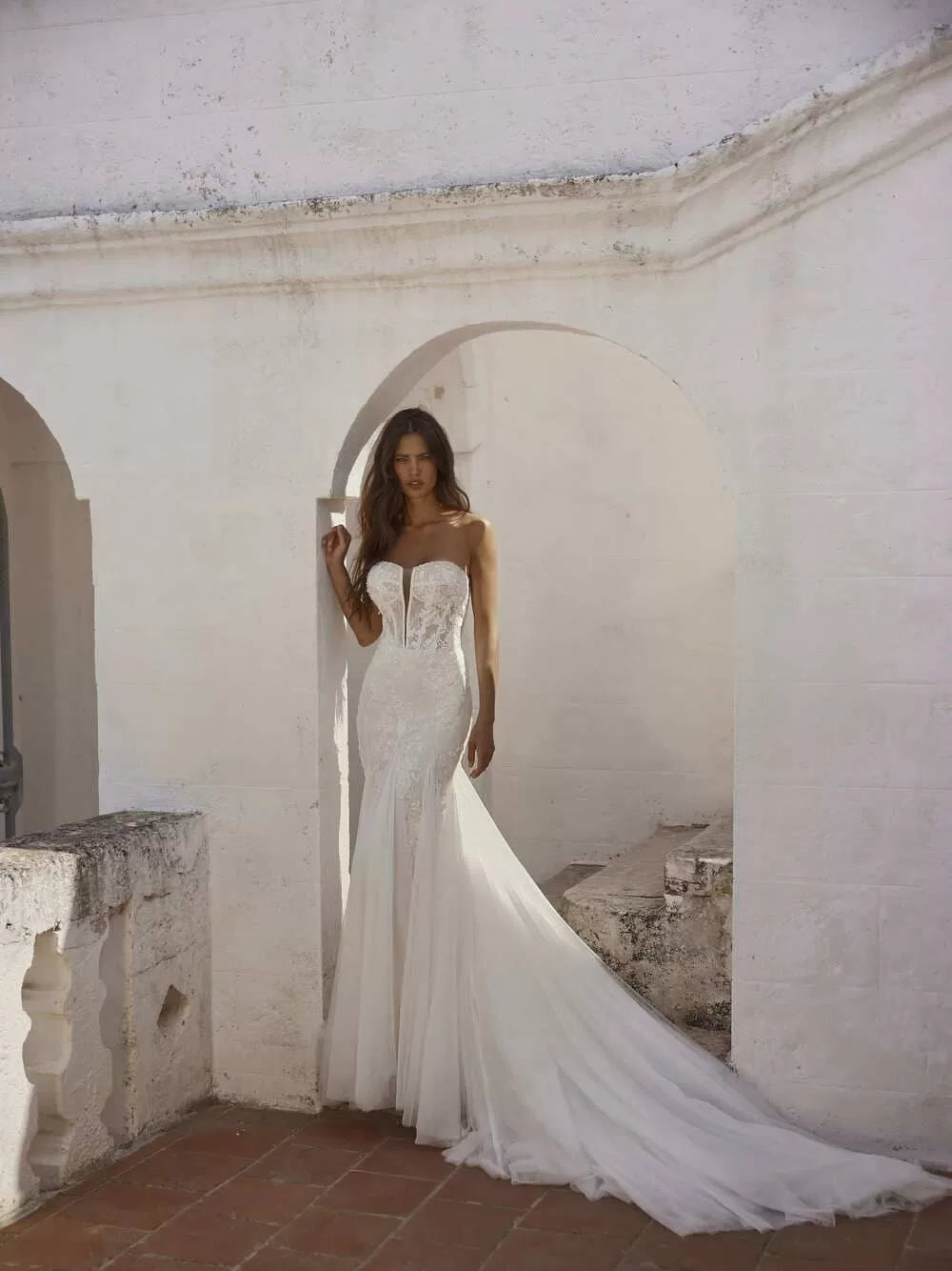 Capri Sposa Sample Sale Style Lapislazulli