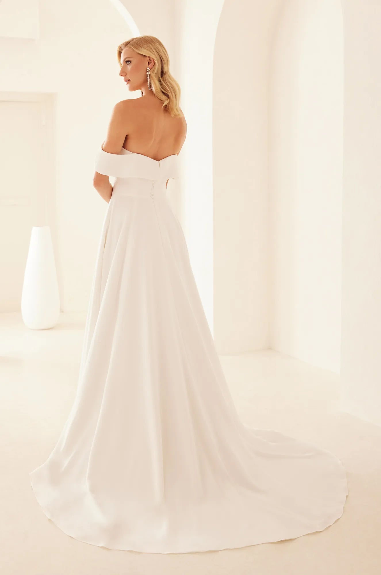 Mikaella Bridal Style M2433