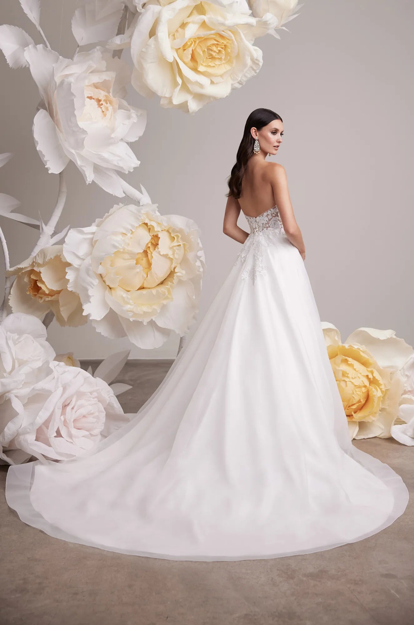 Mikaella Bridal Sample Sale M2451