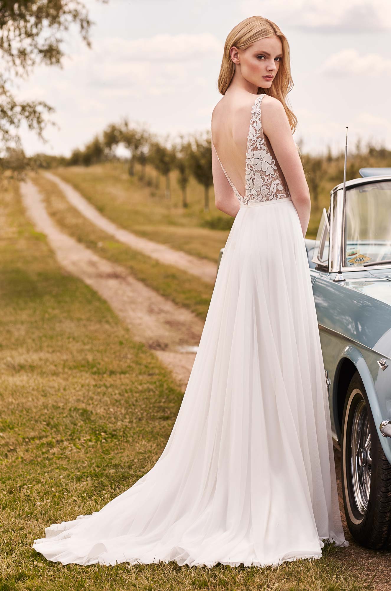 Mikaella Bridal Sample Sale M2296