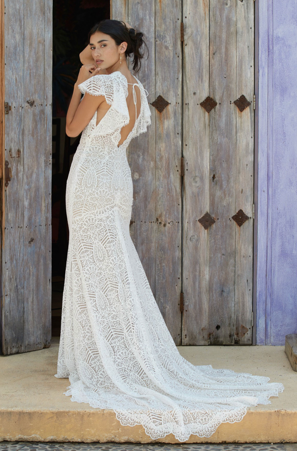 Willowby Sample Sale Eliza