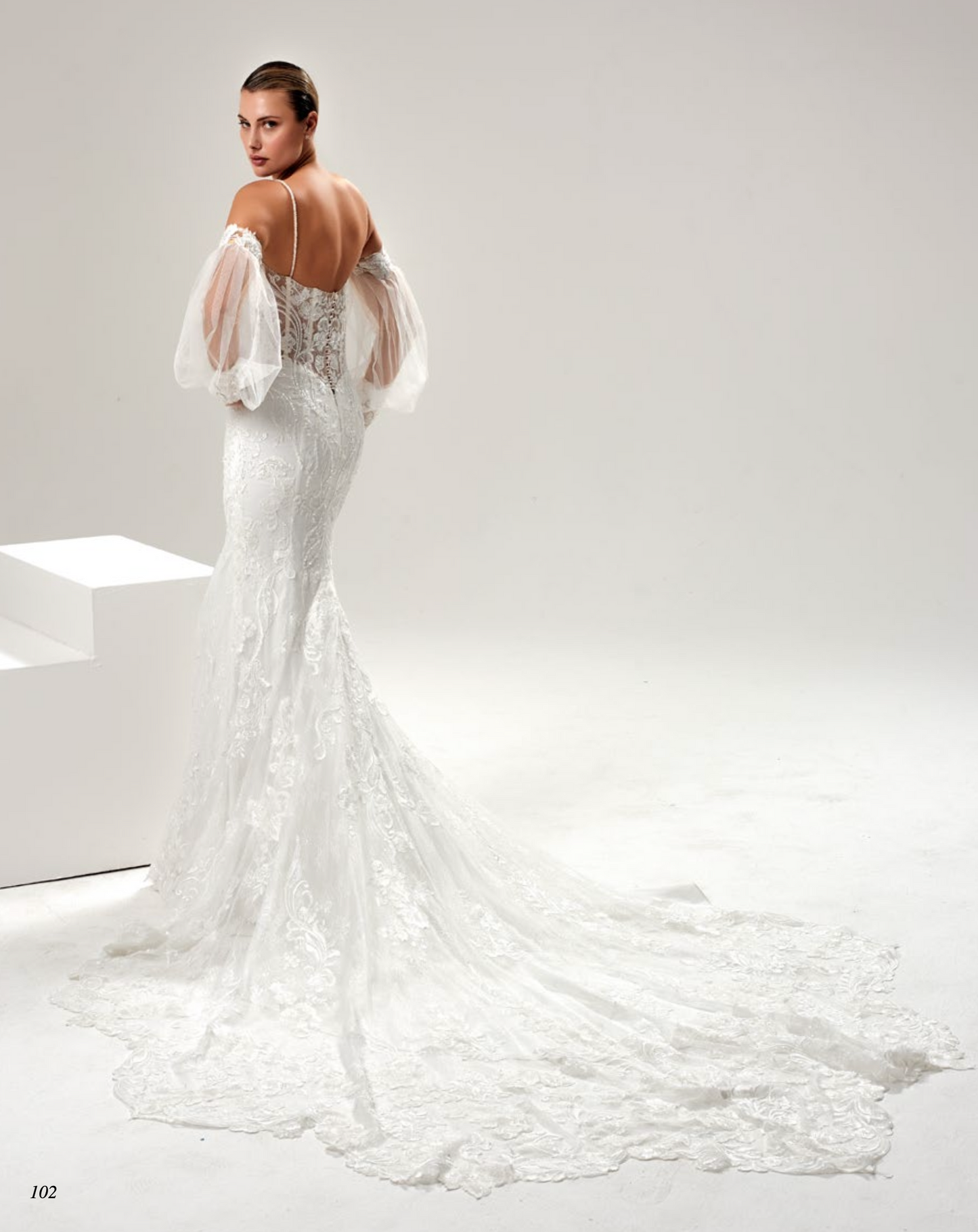 Capri Sposa Sample Sale Style Zircone