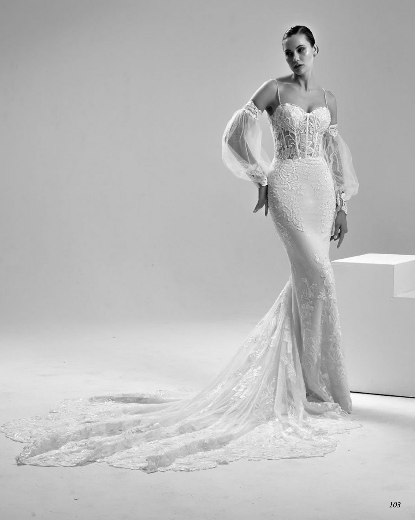 Capri Sposa Sample Sale Style Zircone