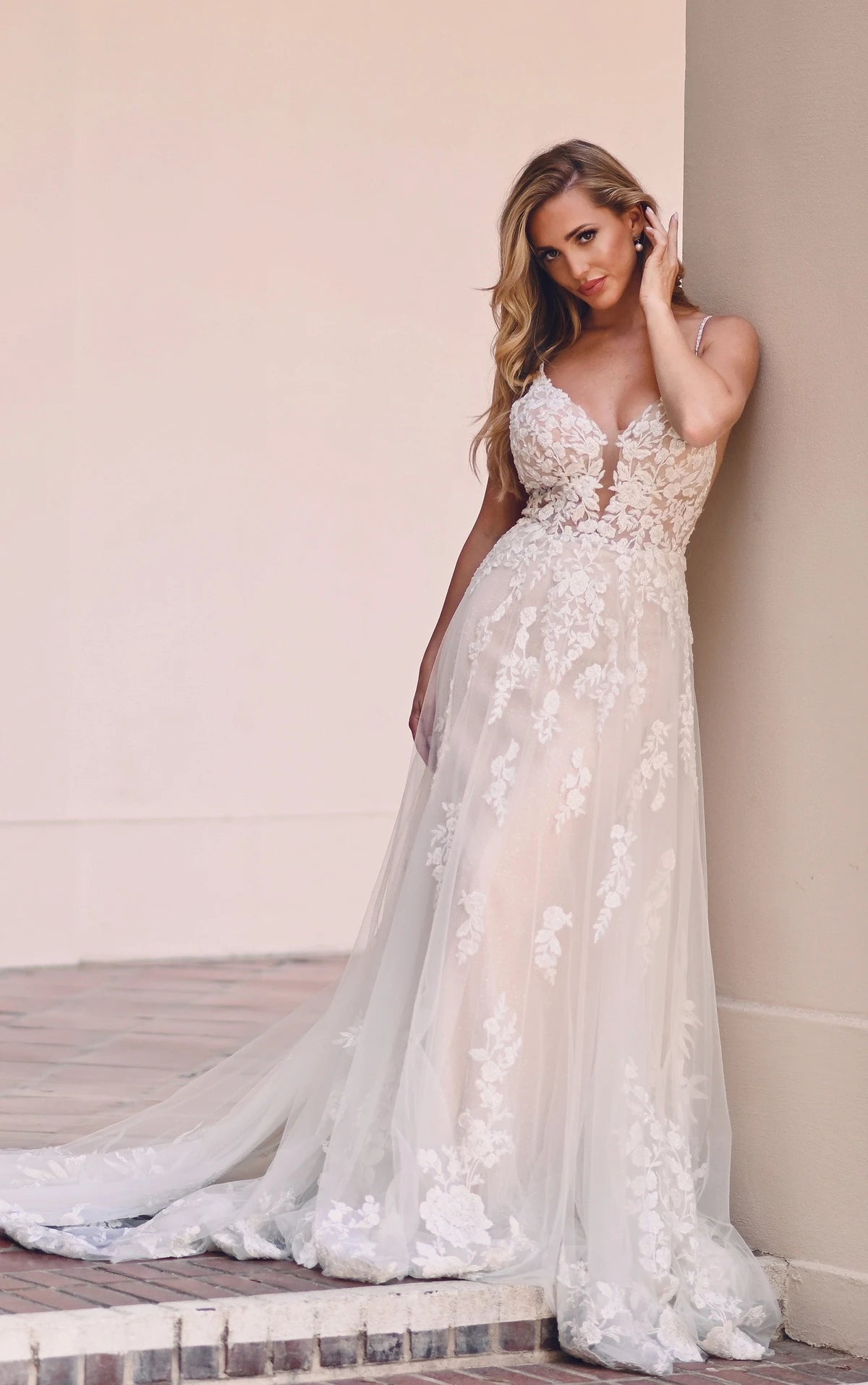 Martina Liana 1137 Sample Sale