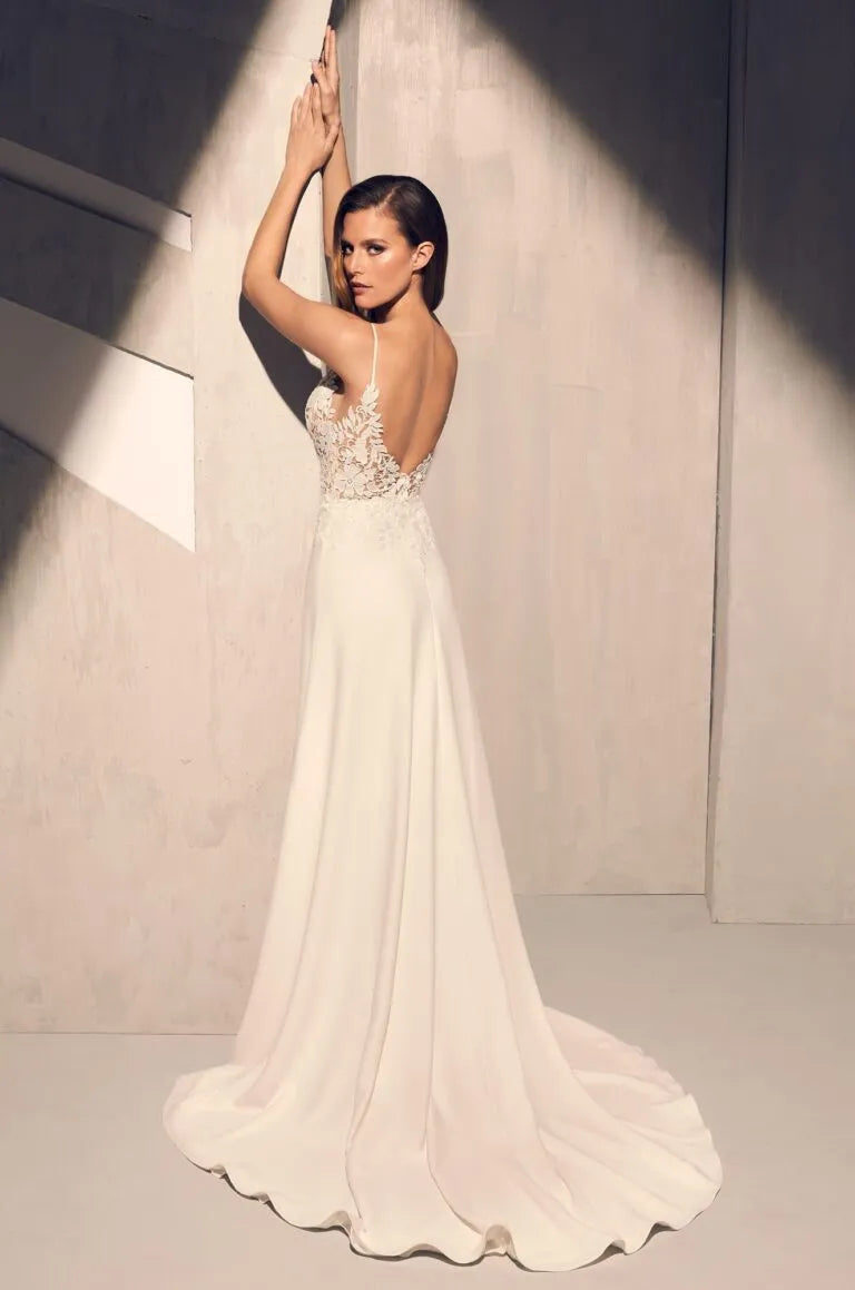 Mikaella Bridal Sample Sale M2208