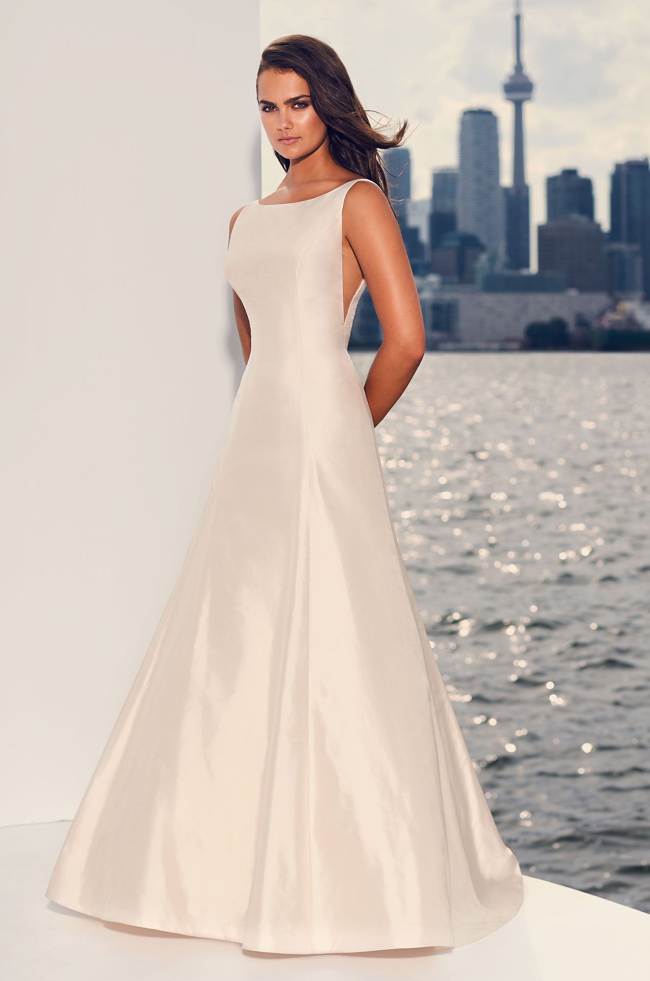 Paloma Blanca Sample Sale 4844