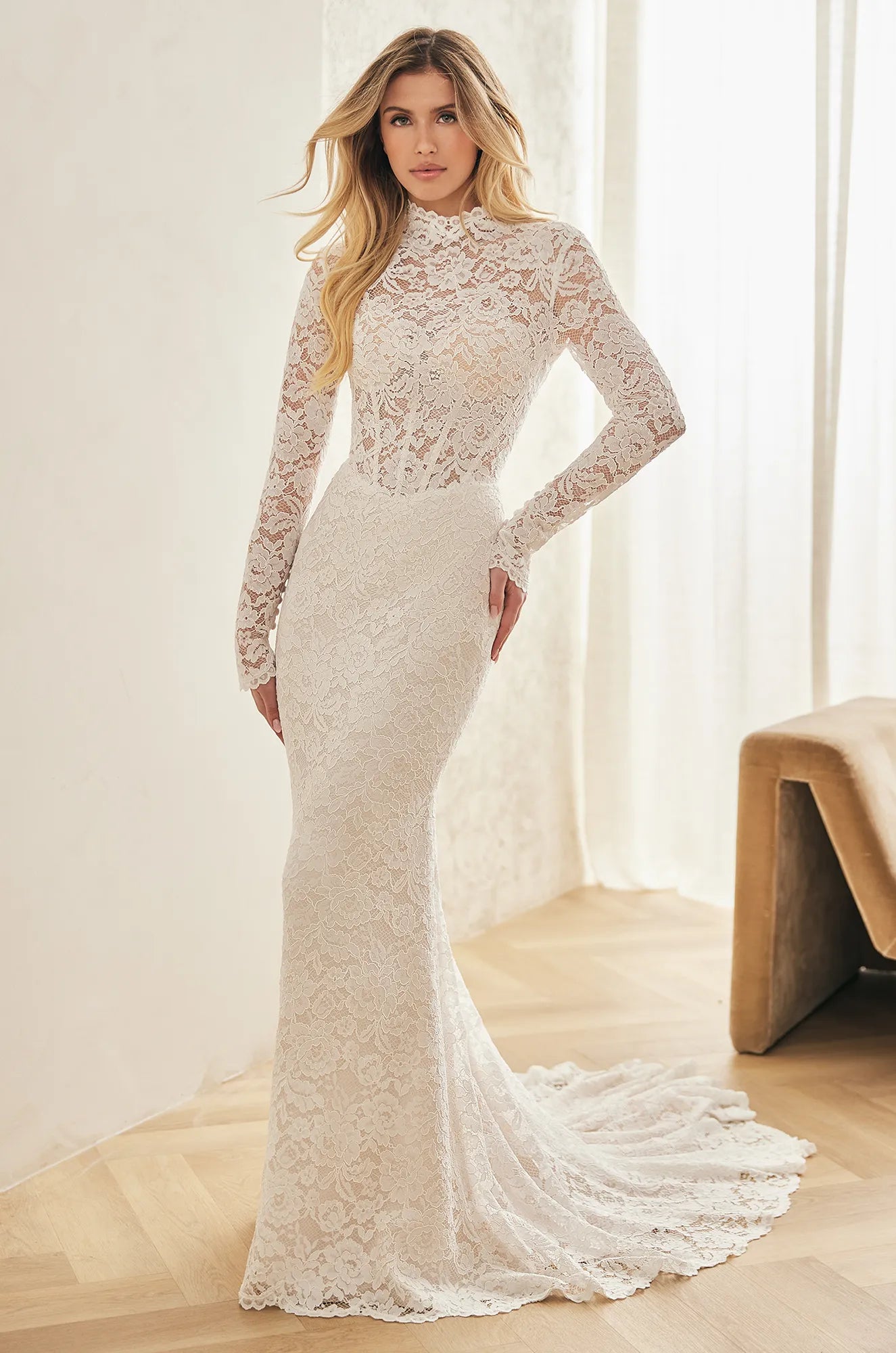 Mikaella M2550 Sample Sale