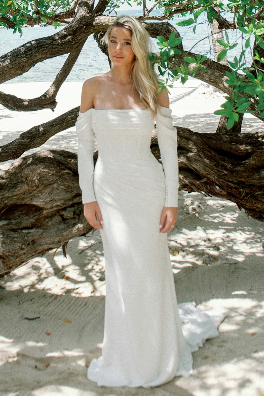 Watters Locket Capri Sample Sale