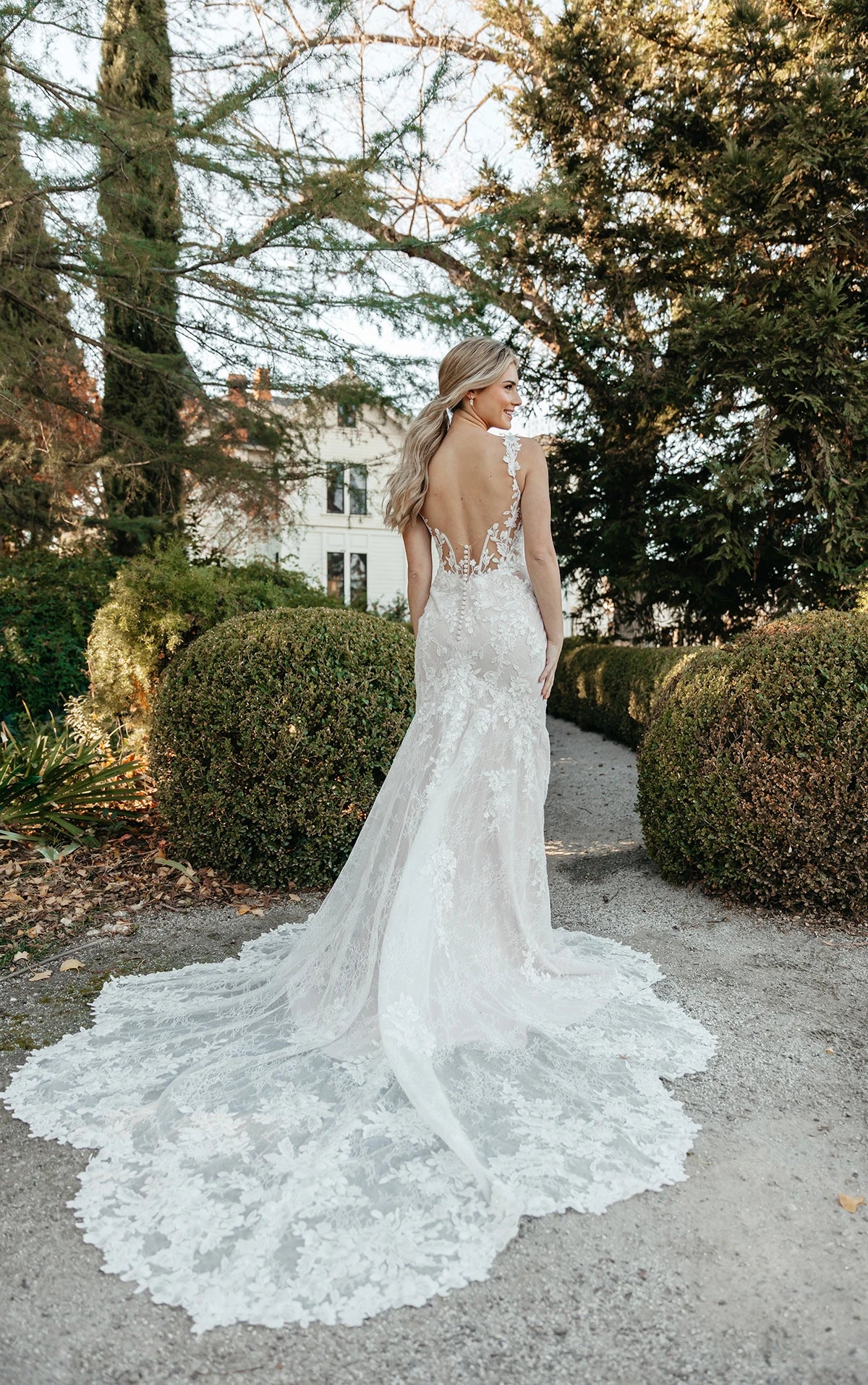 Stella York Style 7941