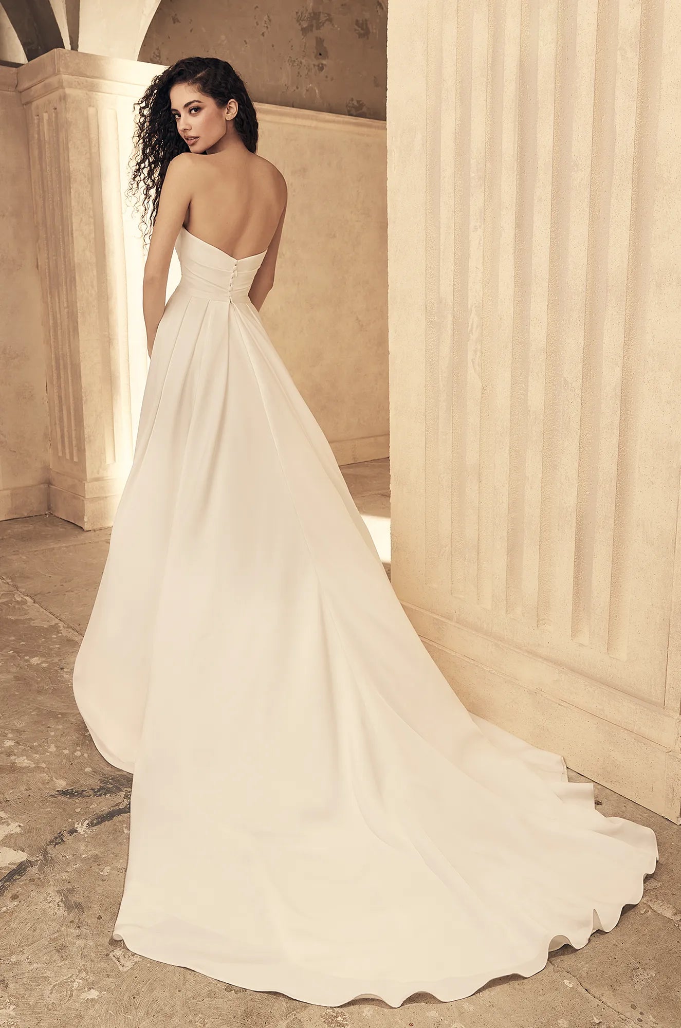 Paloma Blanca P5153