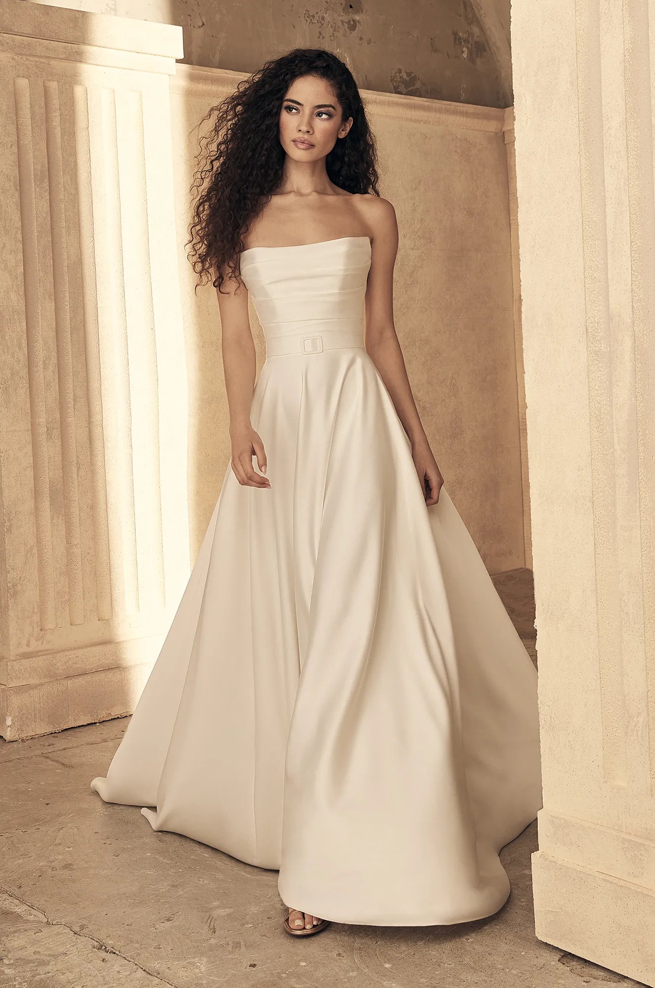 Paloma Blanca 5166