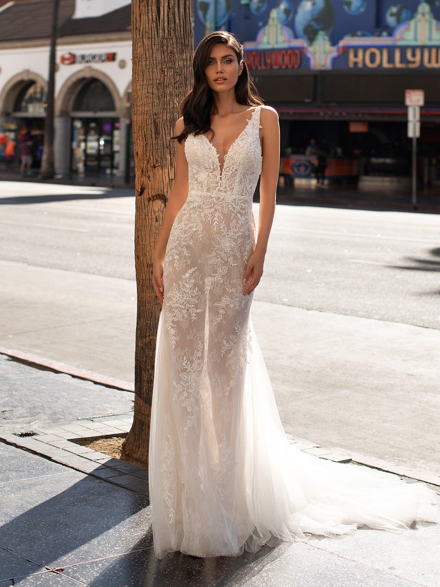 Pronovias Mansfield Sample Sale