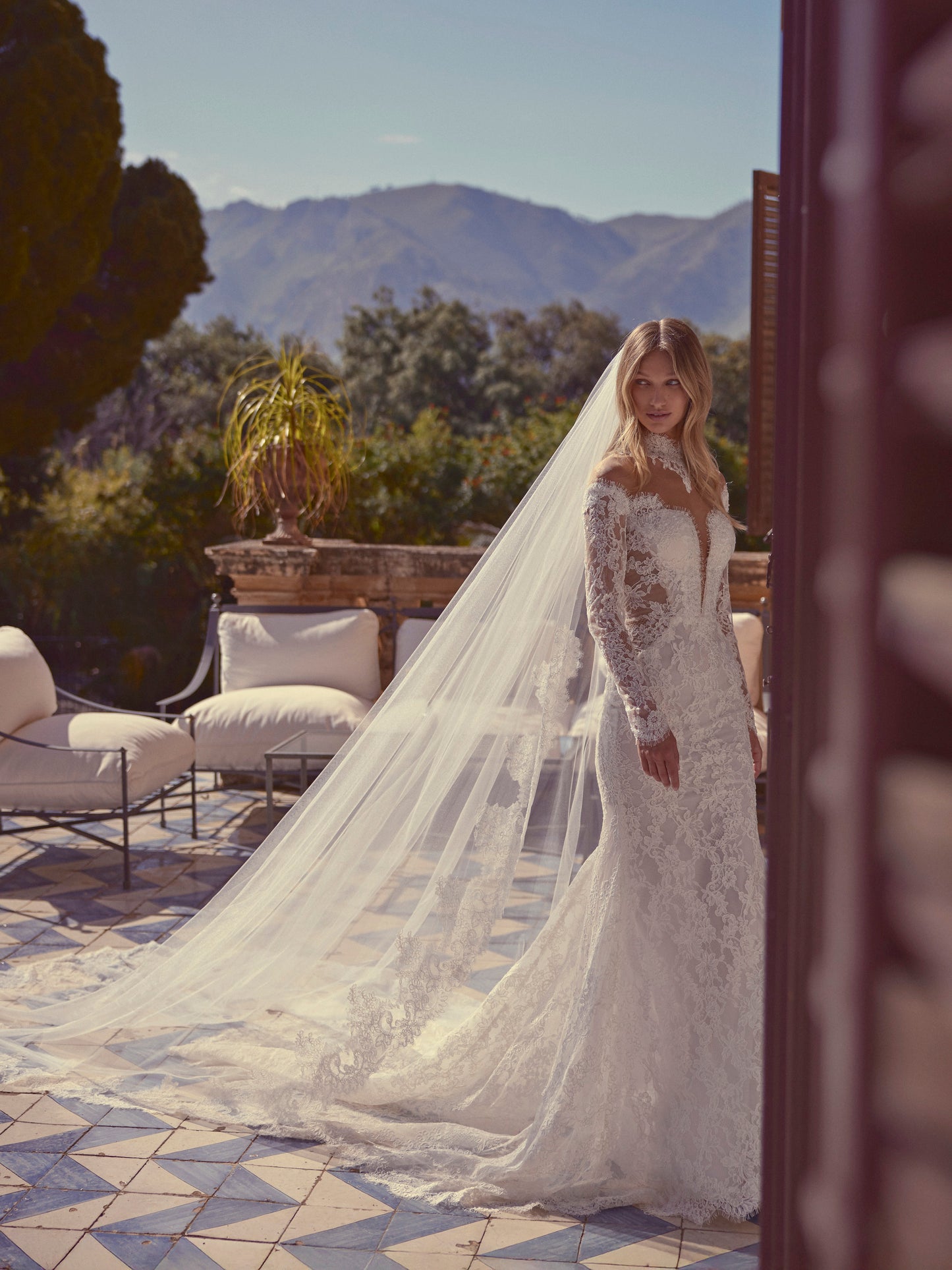 Capri Sposa Evadne